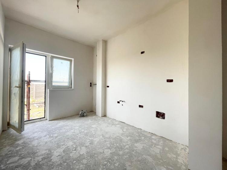 Duplex cu 3 camere cu Canalizare în Urseni