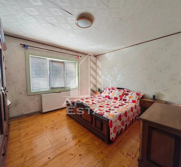 Apartament cu 2 camere decomandat în Bucovina