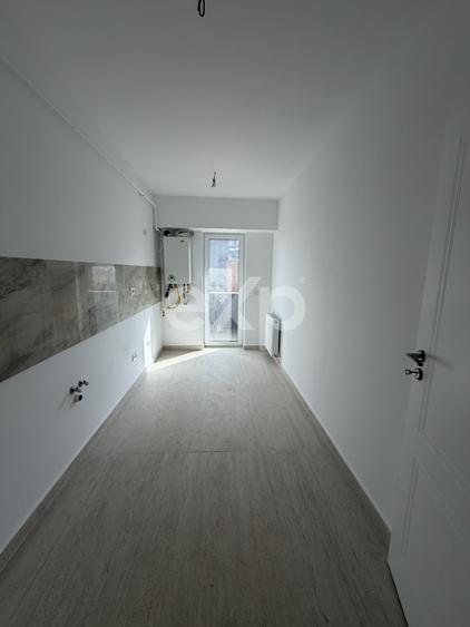 Apartament cu 3 camere în Valea Adâncă