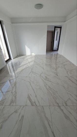 Apartament cu 3 camere decomandat în Dorobanți