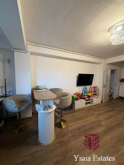 Apartament cu 2 camere decomandat în Km 4-5