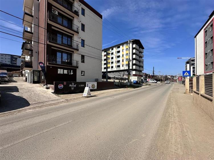 Vanzare/ chirie spatii comerciale Visan, Profi, de la 30mp la 176mp - 2