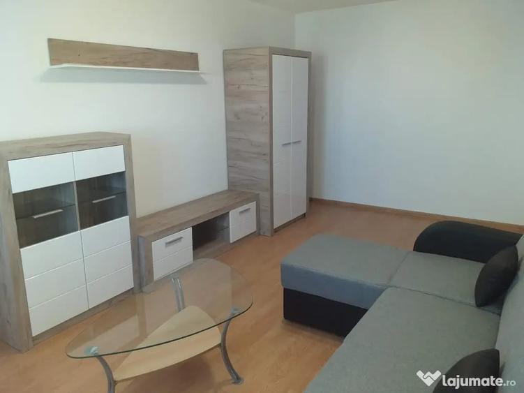 Inchiriez apartament 2 camere zona Titan - 1