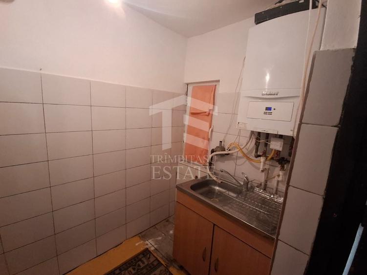 Casă individuală cu 2 camere cu Canalizare în Andronache