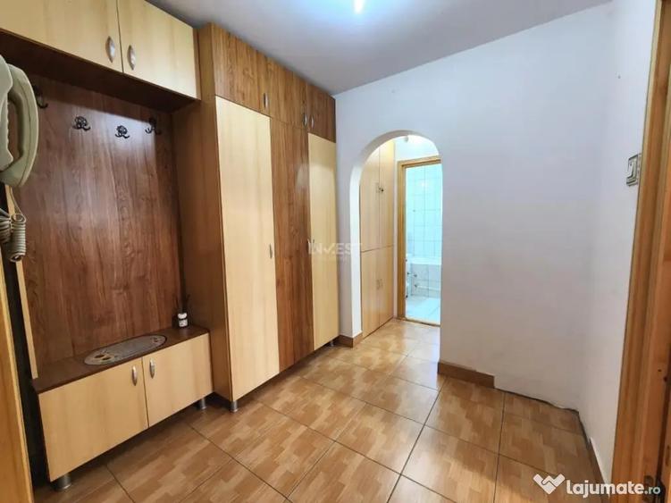 Apartament cu 2 camere decomandat, mobilat în Nicolina