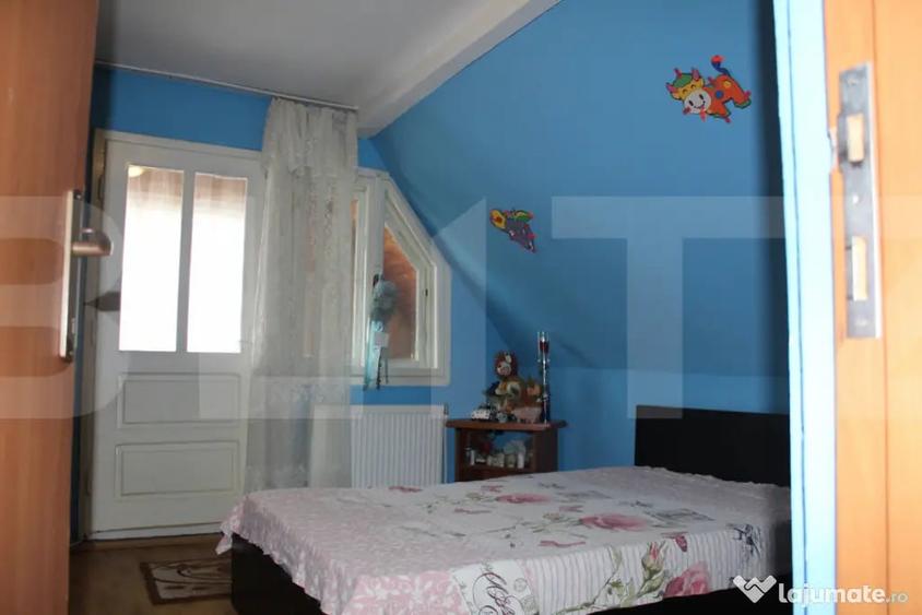 Casă cu 7 camere cu Teren 1580 Mp în Central