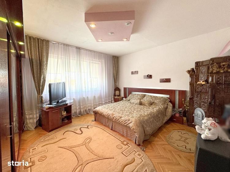 Casă cu 4 camere în Central
