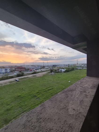 Apartament cu 2 camere decomandat în Exterior Vest