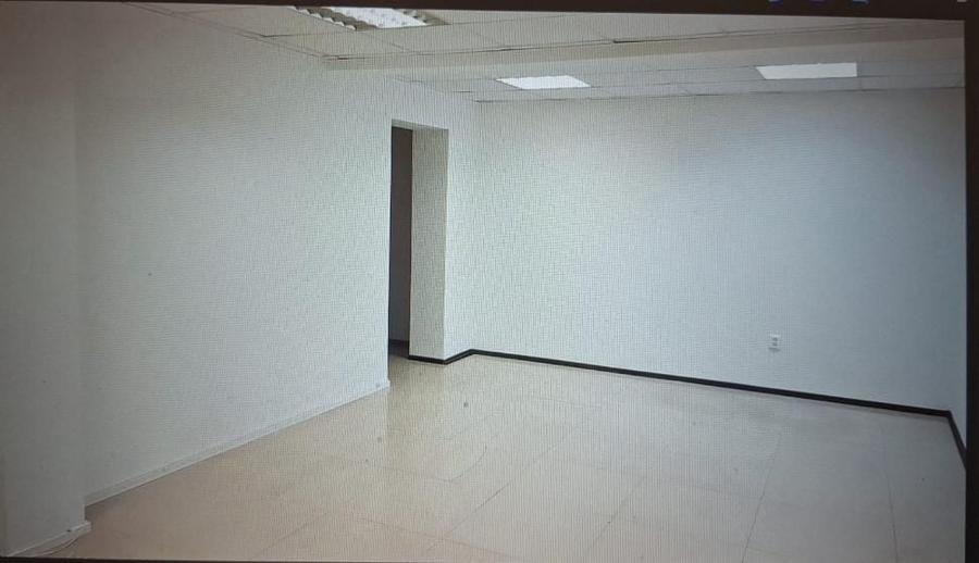 Apartament cu 4 camere decomandat în Cotroceni