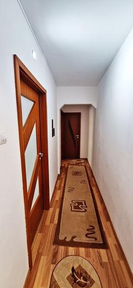 Racadau, la poalele Tampei, apartament 3 camere mobilat/utilat 600Euro - 10