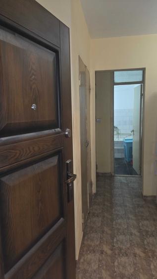 Apartament cu 2 camere decomandat în Exterior Vest