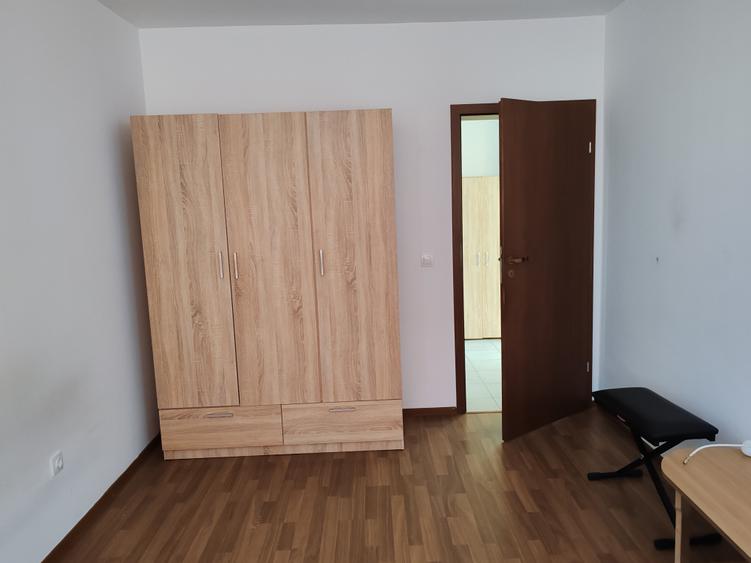 Apartament cu 2 camere decomandat, mobilat în Sânpetru