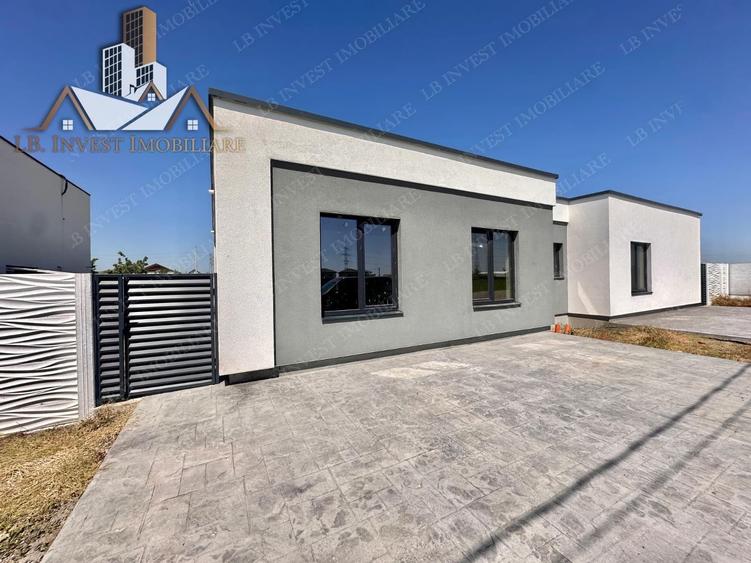 Duplex cu 3 camere cu Canalizare în Moșnița Nouă