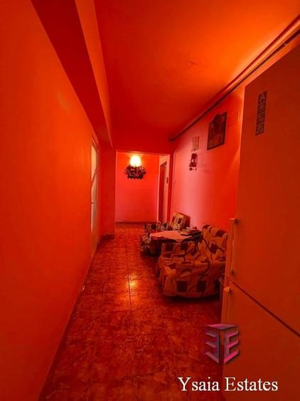 Apartament cu 4 camere în Km 4-5