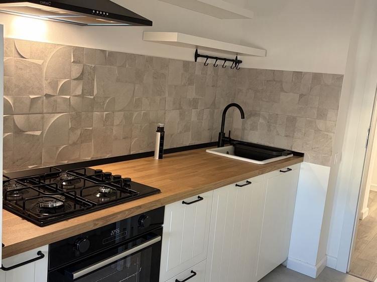 Apartament cu 2 camere decomandat în Siderurgiștilor