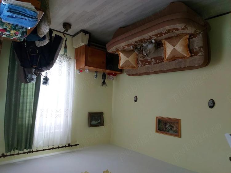 Casă cu 3 camere cu Teren 600 Mp în Central