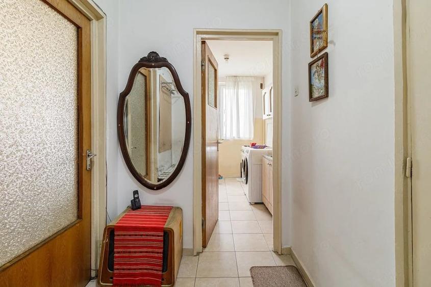 Apartament cu 2 camere semidecomandat în Obor