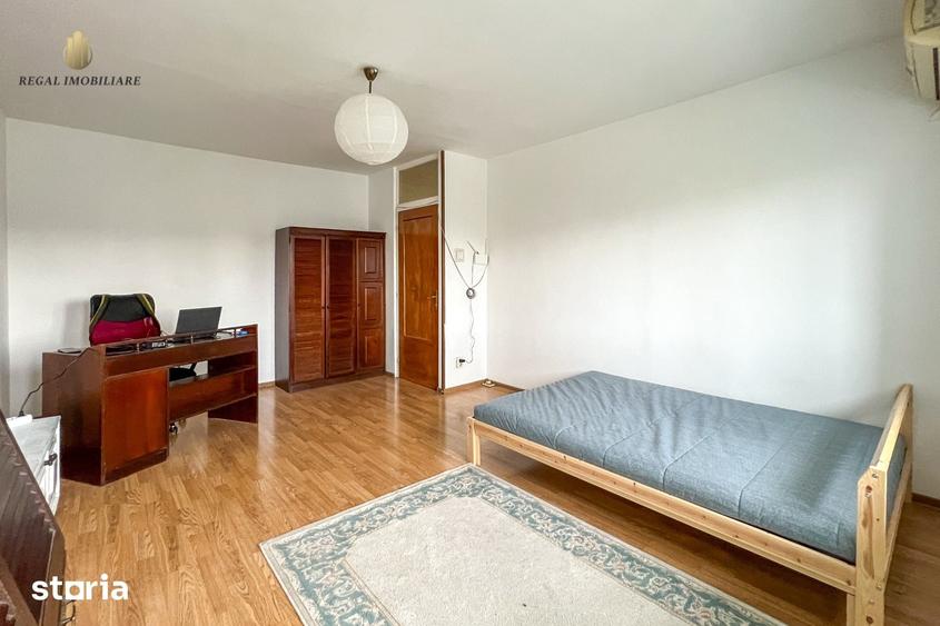 Garsonieră în Tei