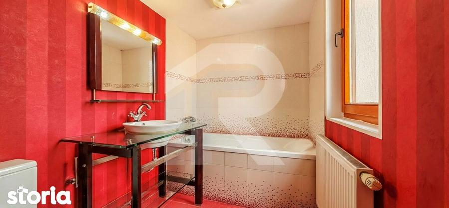 Casă cu 5 camere cu Teren 128 Mp în Iancului