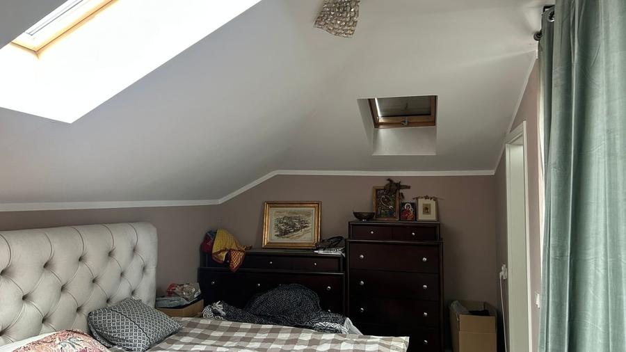 Apartament cu 4 camere semidecomandat în Basarab