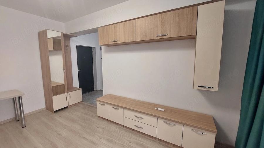 Apartament cu 2 camere decomandat în Metalurgiei