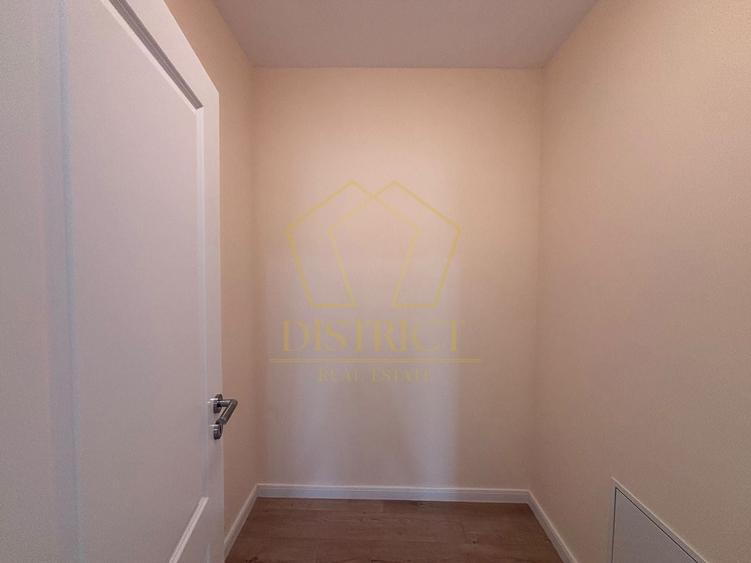 Duplex cu 5 camere cu Canalizare în Dumbrăvița