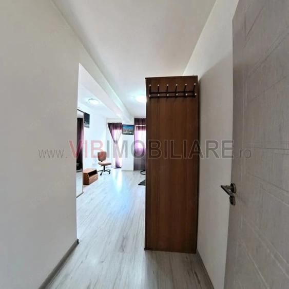 Apartament cu 3 camere decomandat în Ozana