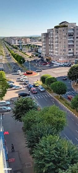 Apartament cu 2 camere decomandat în Ostroveni