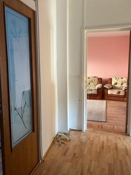 Apartament cu 4 camere decomandat în Timpuri Noi