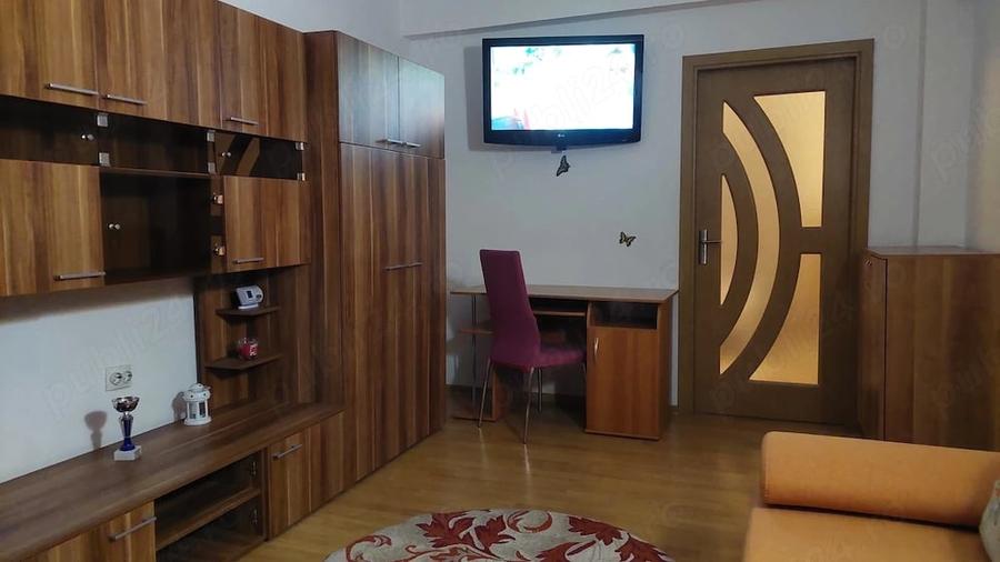 Apartament cu 2 camere semidecomandat în Ultracentral