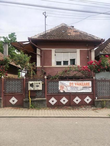 Casă cu 3 camere în Central