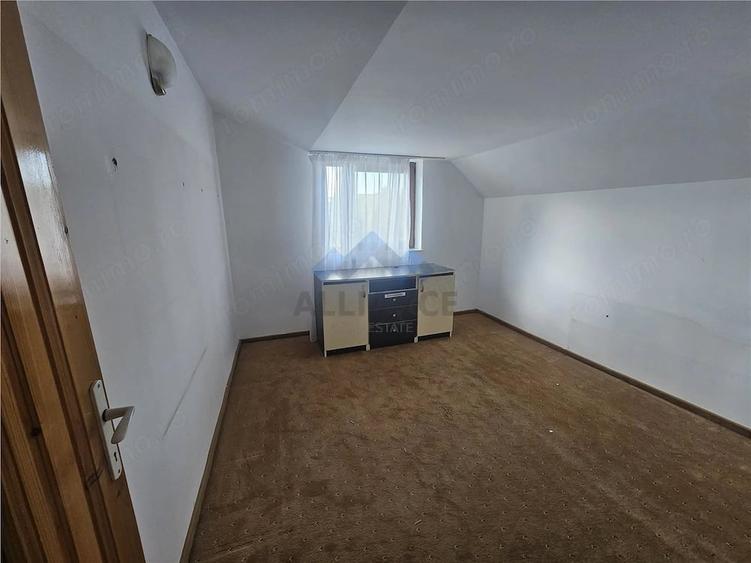 Casă cu 2 camere cu Teren 650 Mp în Valea Lupului