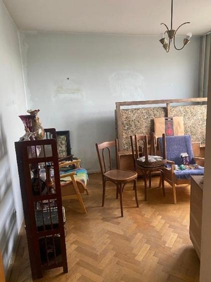 Apartament cu 3 camere decomandat, mobilat în Vatra Luminoasă