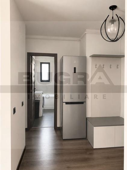 Apartament cu 3 camere semidecomandat în Mărăști