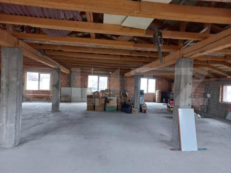 Spațiu comercial, de 1,200 mp, în Reghin