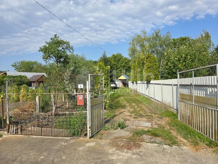 Casă individuală cu 2 camere cu Canalizare în Mociu