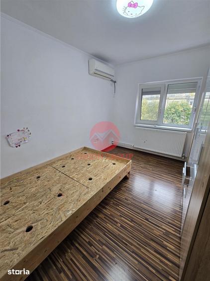 Apartament cu 3 camere în Tomis Nord