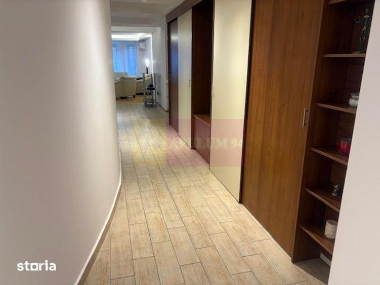 Apartament cu 3 camere, mobilat în Aviatorilor