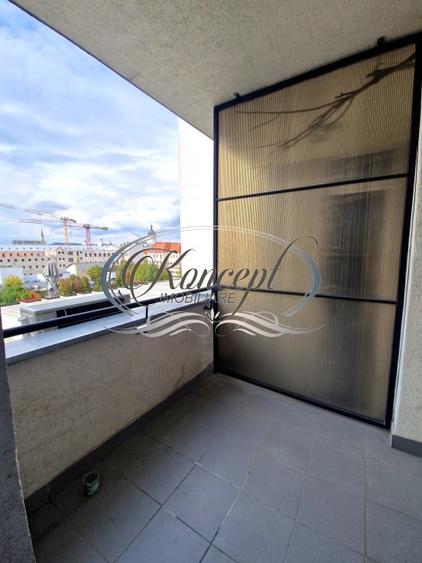 Apartament cu 2 camere semidecomandat, mobilat în Semicentral