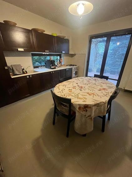 Casă cu 5 camere cu Teren 620 Mp în Trivale