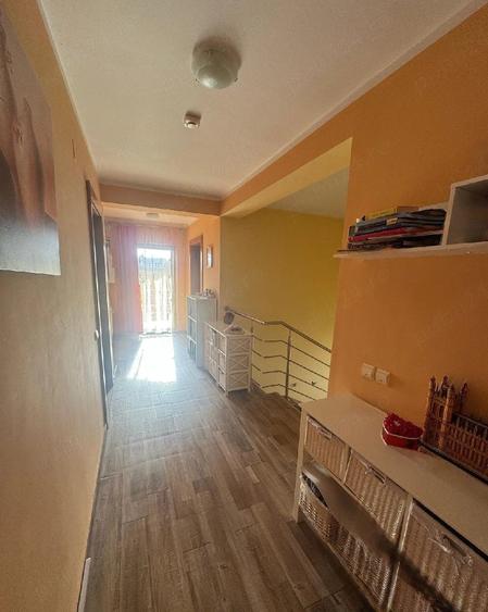 Casă cu Teren 634 Mp în Podgoria