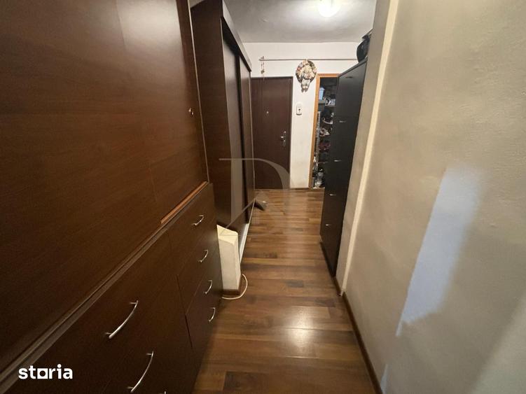 Apartament cu 4 camere decomandat, mobilat în Tătărași