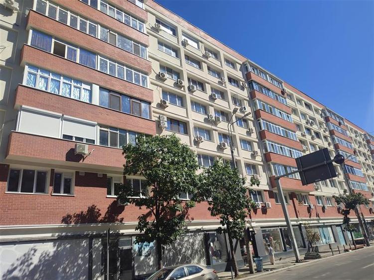 Apartament cu 2 camere semidecomandat în Ștefan cel Mare