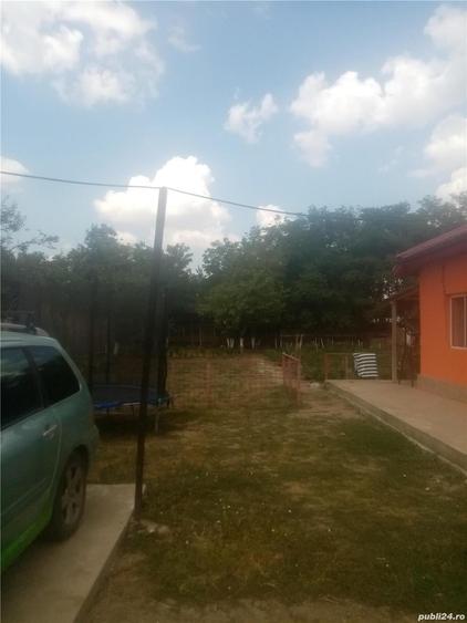 Casă cu 4 camere cu Teren 1000 Mp în Ciocănești