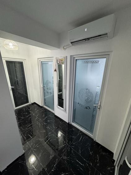 Apartament cu 3 camere decomandat în Ultracentral