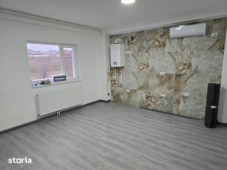 Casă cu Teren 431 Mp în Ovidiu