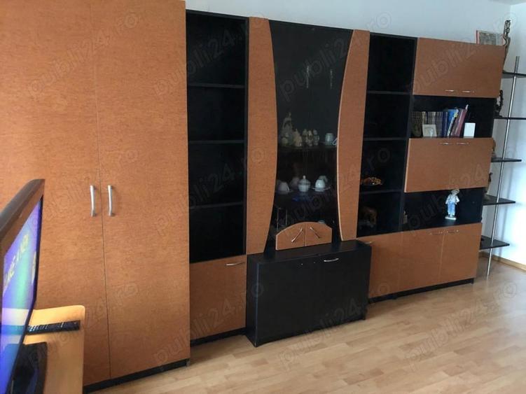 Apartament cu 2 camere decomandat în Petros