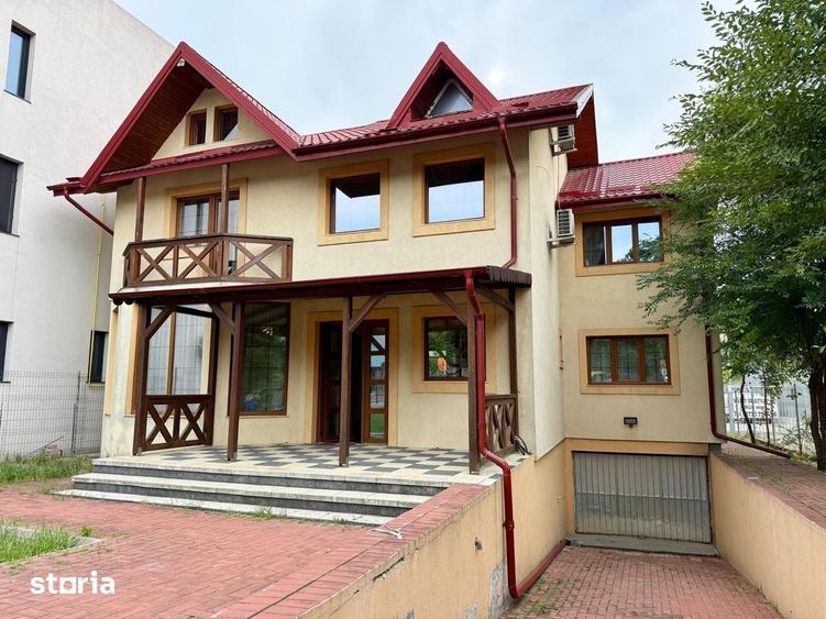 Casă cu 5 camere cu Teren 750 Mp în Bârnova