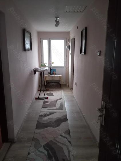 Casă cu 3 camere cu Teren 987 Mp în Tichilești