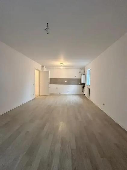 Apartament cu 3 camere în Theodor Pallady